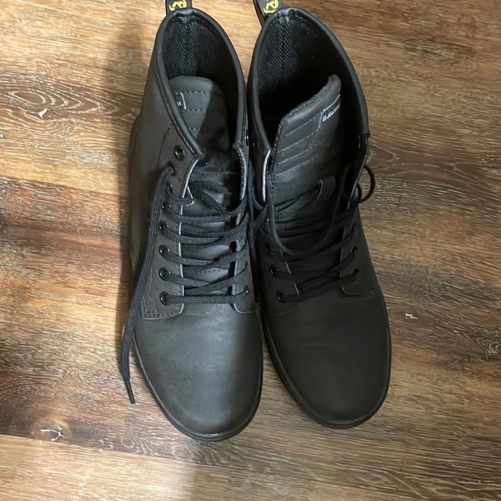 Dr. Martens